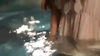 DVDMS-847 ドスケベW爆乳部下と温泉不倫旅行 2人の愛人がムチムチボディで朝から晩までチ○ポを奪い合う逃げ場のないハーレム中出し